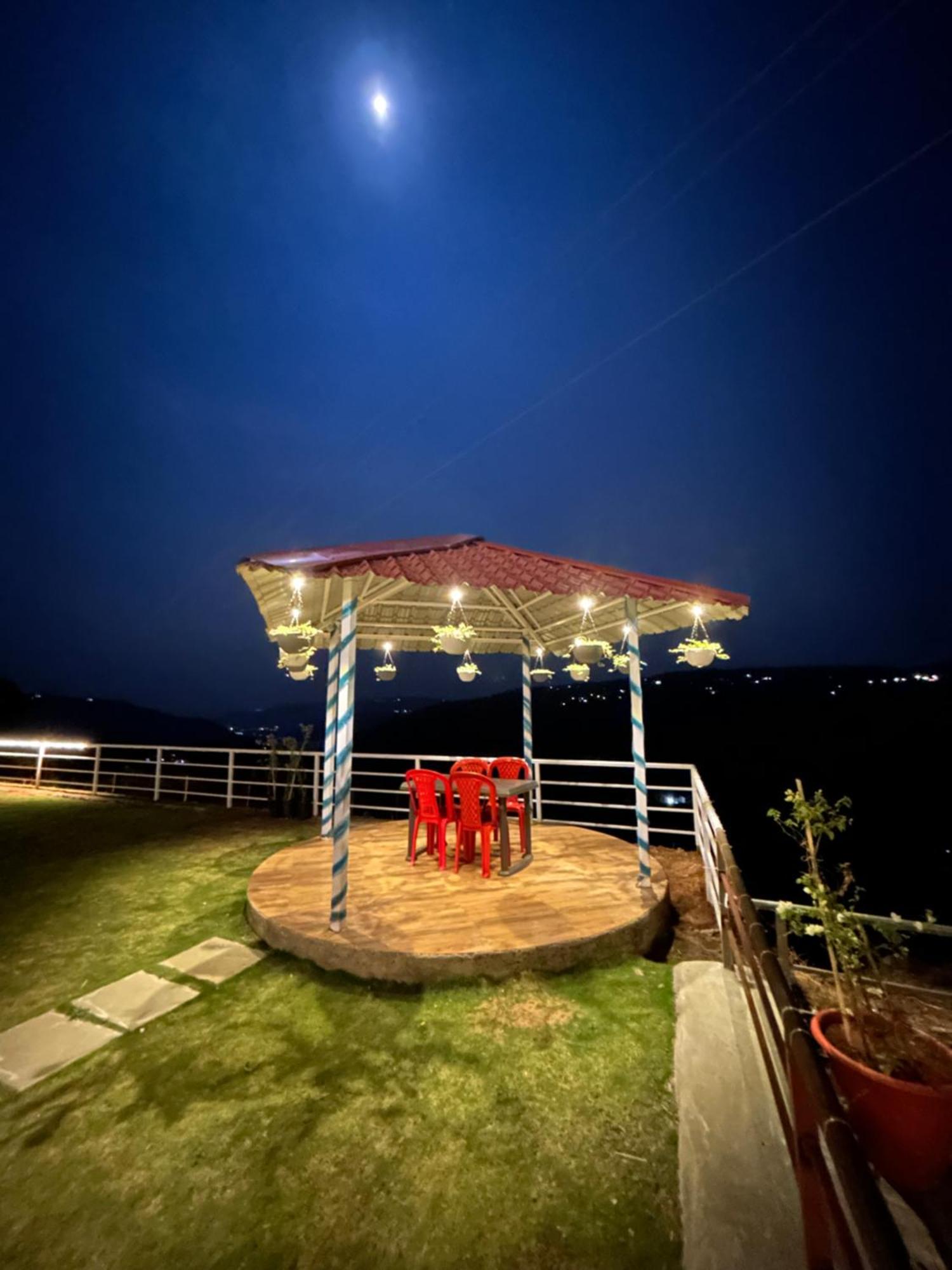 Trattino Resorts Panchgani Eksteriør billede
