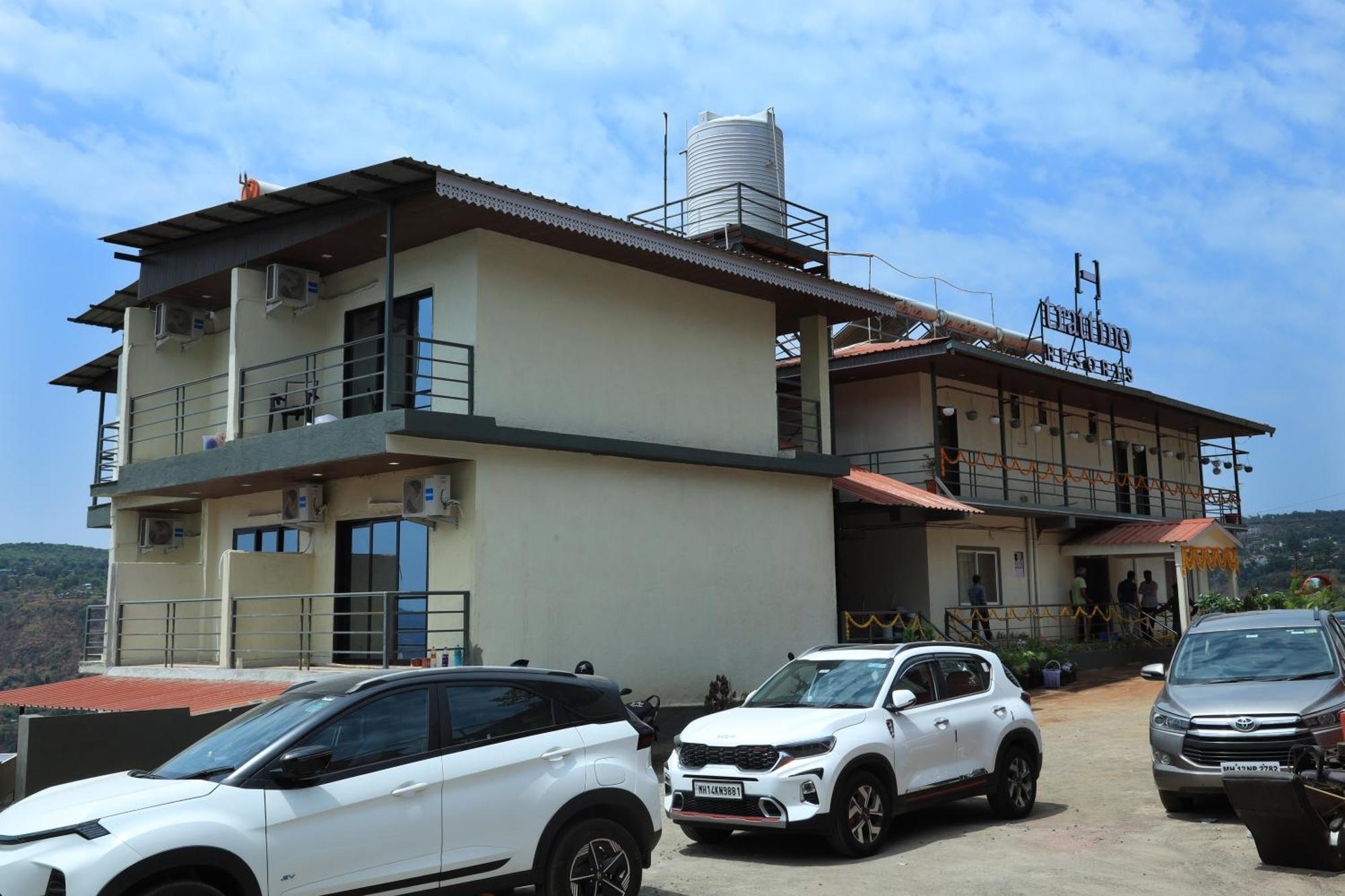 Trattino Resorts Panchgani Eksteriør billede